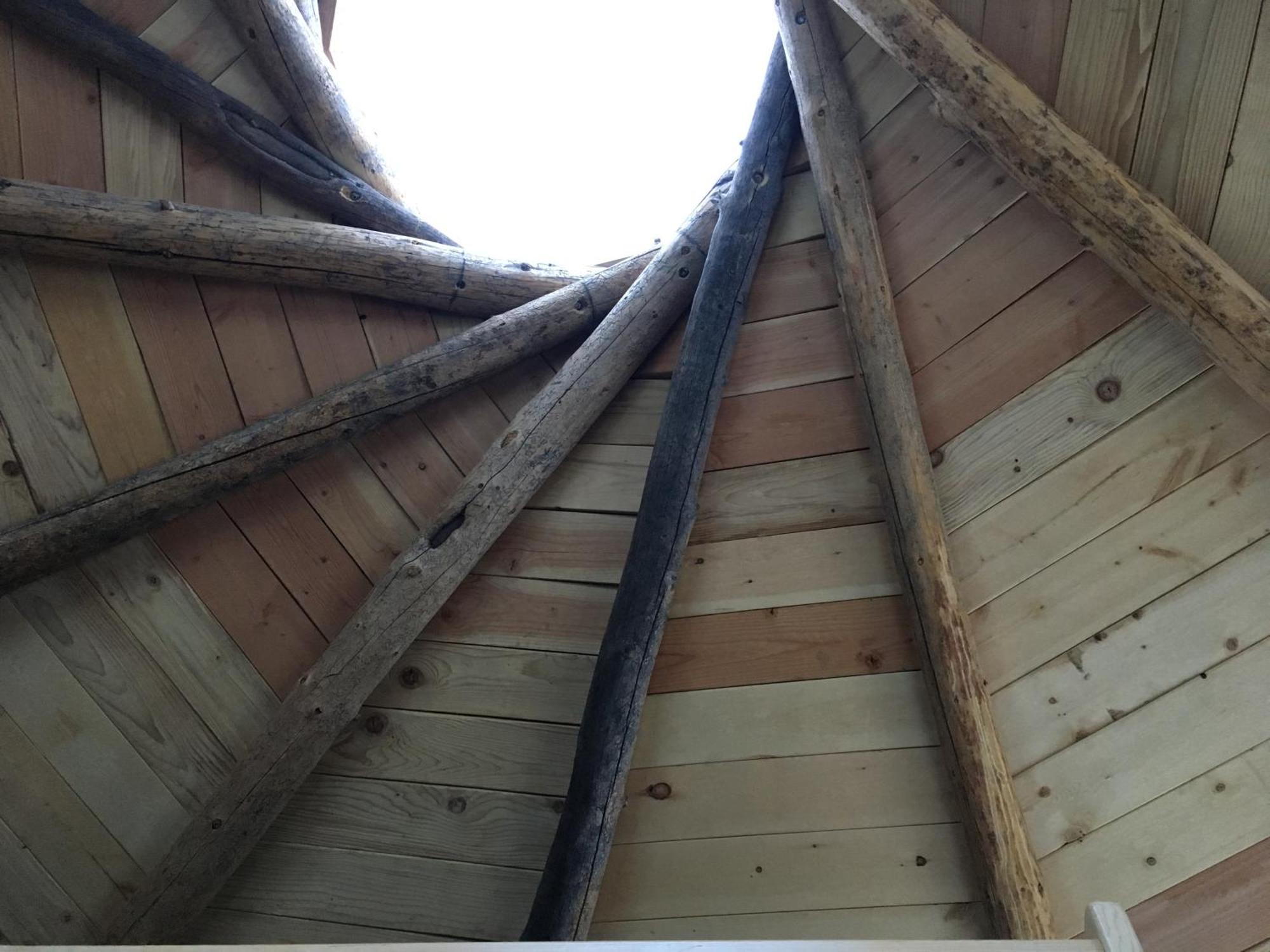 Red-Tail Roundhouse At 22 West Cabins And Recreation Hebron Exterior foto